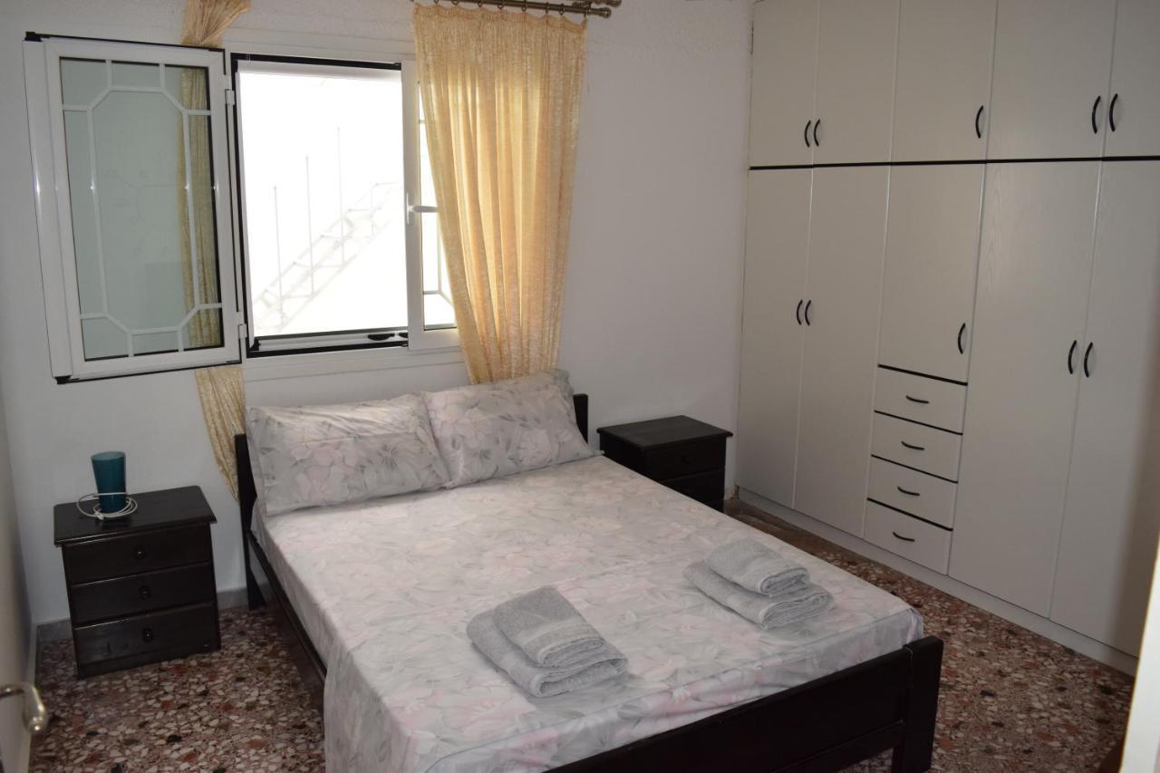 Venetsanou Ketsea 77 Apartment Kalamata Exterior photo