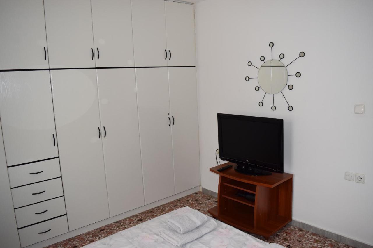 Venetsanou Ketsea 77 Apartment Kalamata Exterior photo