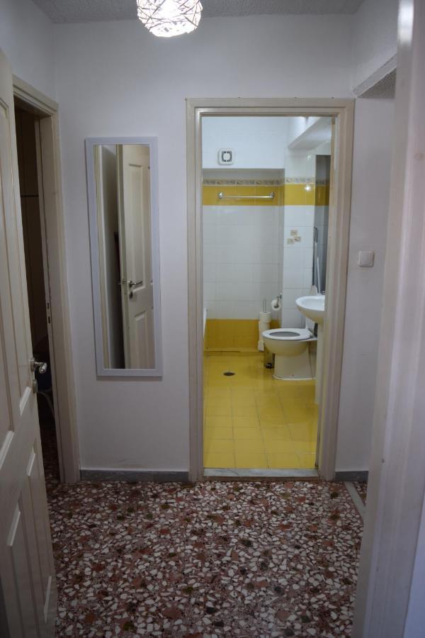 Venetsanou Ketsea 77 Apartment Kalamata Exterior photo